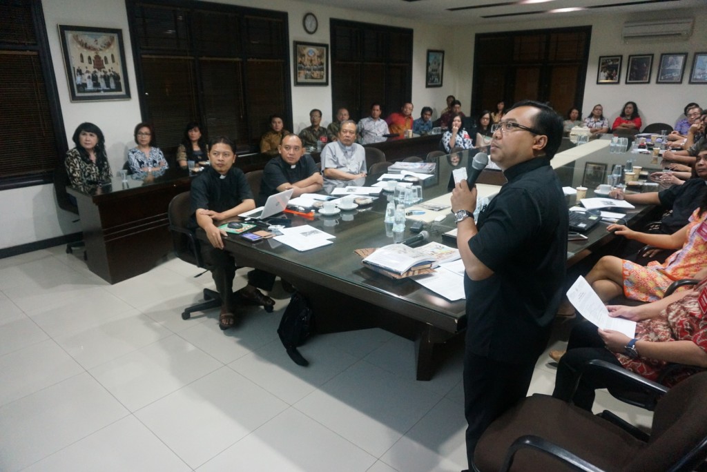 Kunjungan-Pastoral-YM-Vincentius-Sutikno-Wisaksono07134